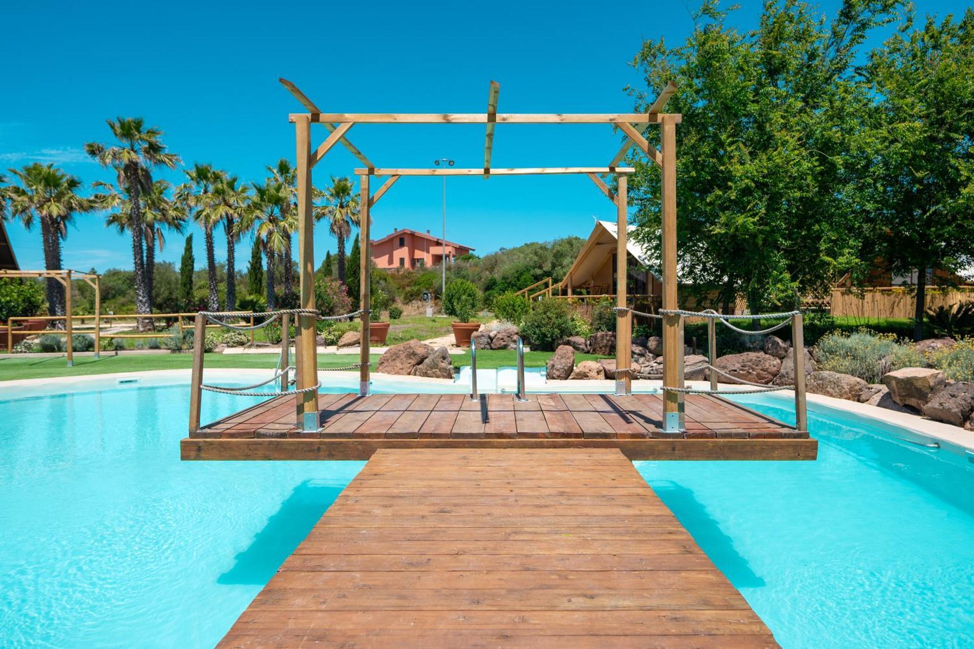 Agriglamping Butterfly House Sardegna Hotel ออลเมโด ภายนอก รูปภาพ