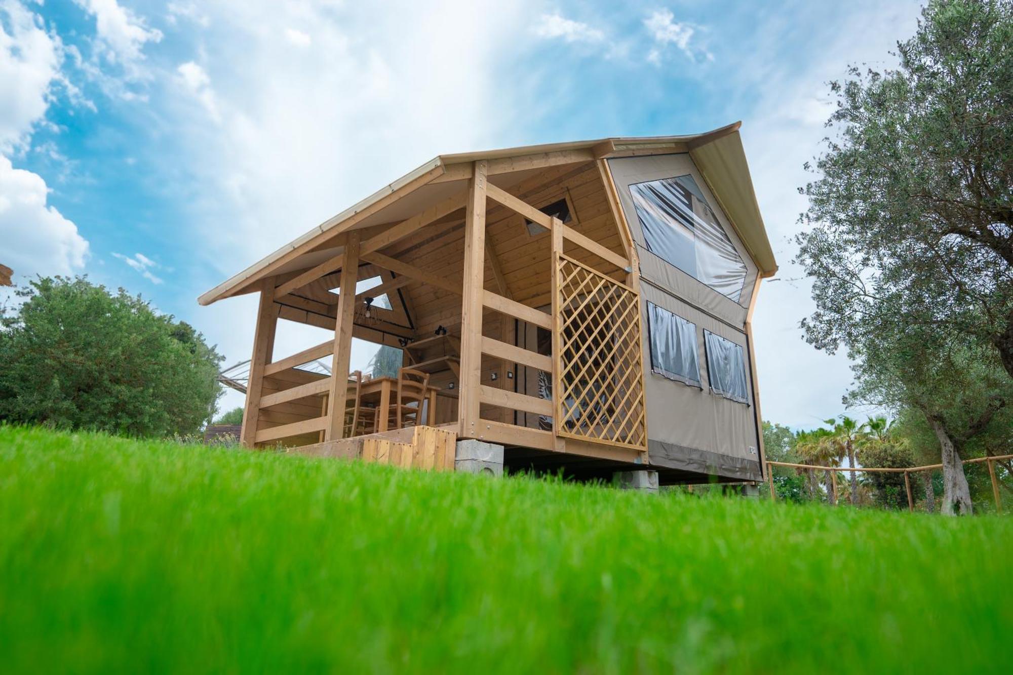 Agriglamping Butterfly House Sardegna Hotel ออลเมโด ภายนอก รูปภาพ