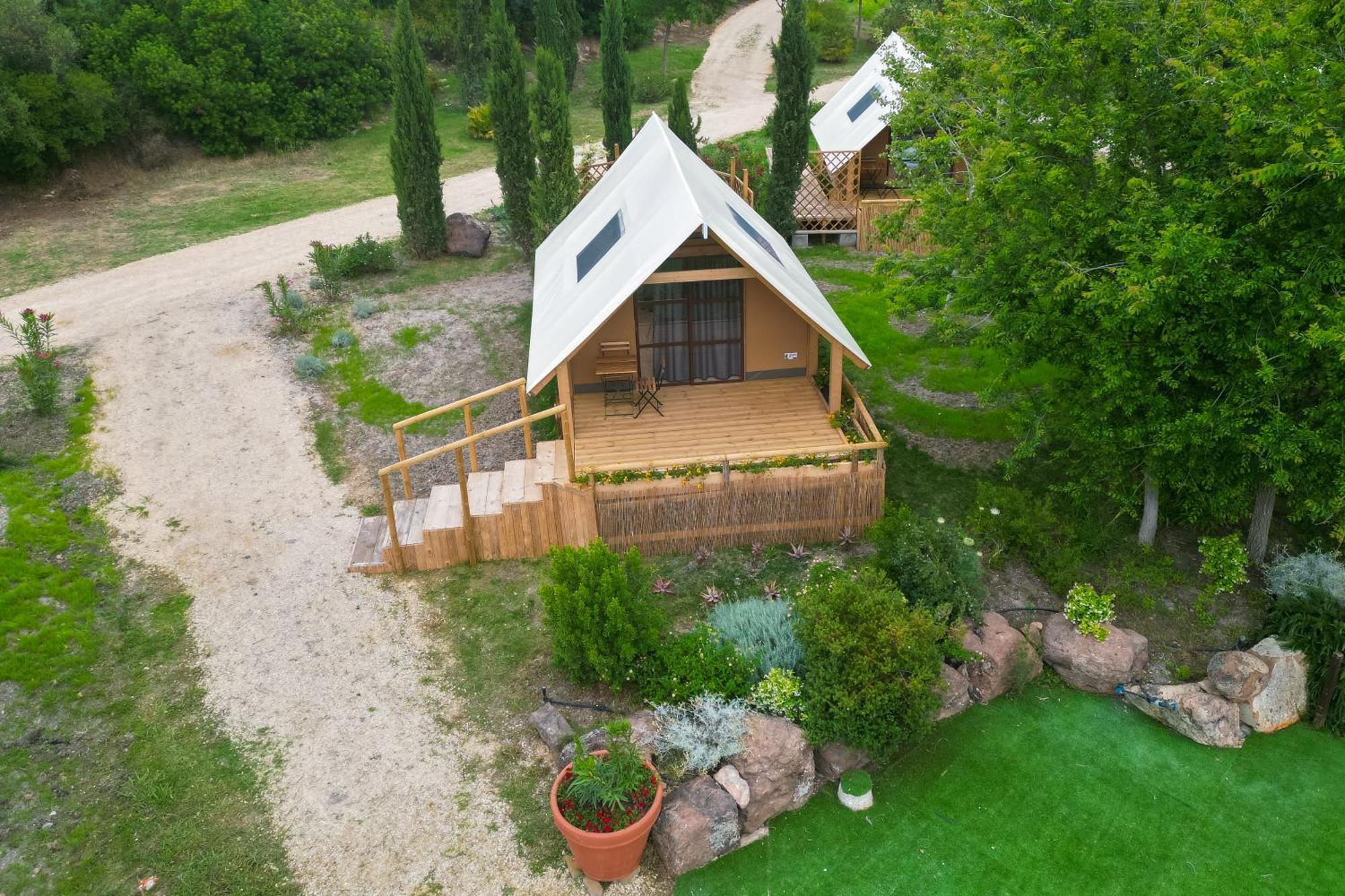 Agriglamping Butterfly House Sardegna Hotel ออลเมโด ภายนอก รูปภาพ