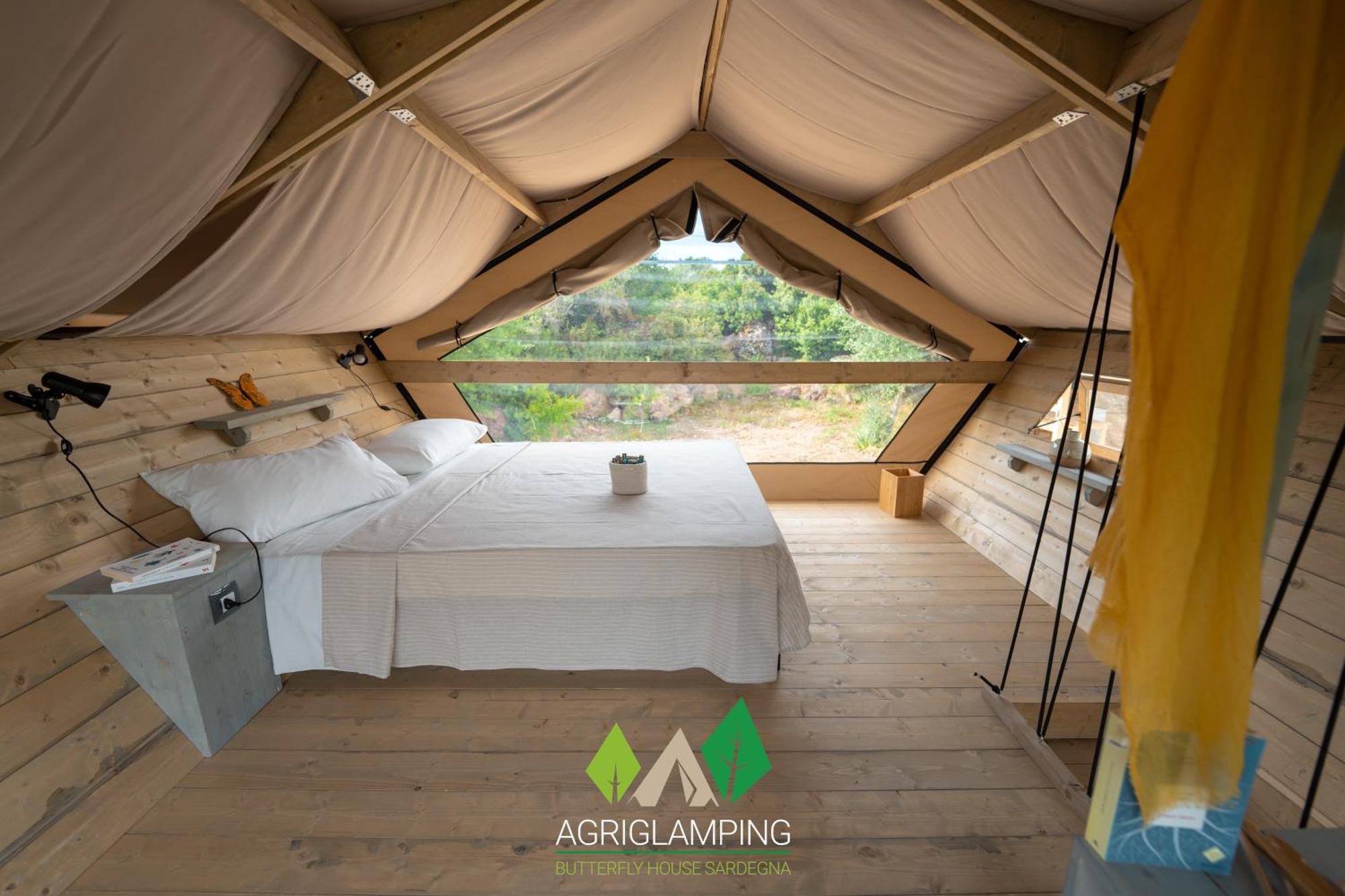 Agriglamping Butterfly House Sardegna Hotel ออลเมโด ภายนอก รูปภาพ